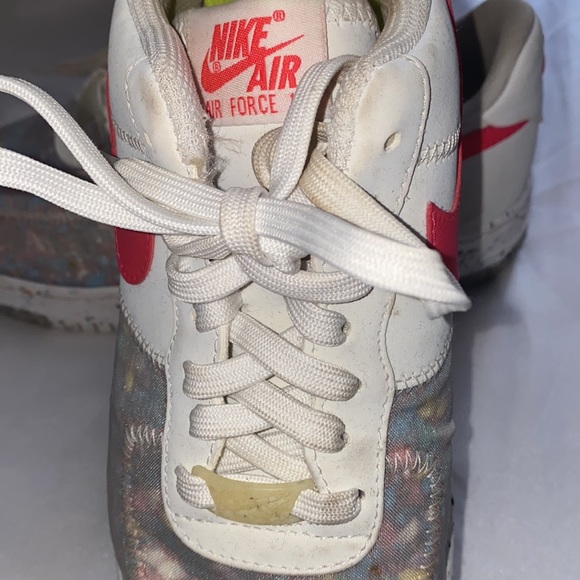 Recycle pink, white, and grey Air Force 1 - Picture 7 of 9